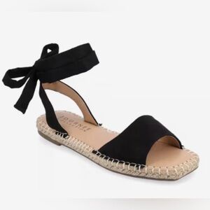 Journee Emelie Black Espadrille Sandals size 7.5 NWOT NEW